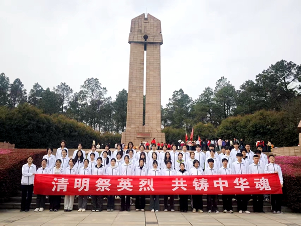 合照_副本.jpg